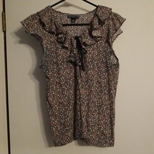 Floral top with flutter sleeves